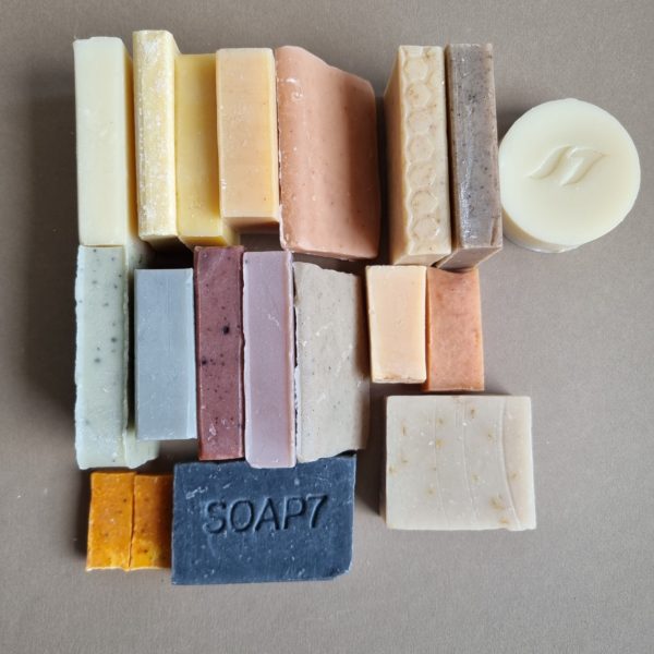 Verborgen weg te verspillen in verlegenheid gebracht Natuurlijke en handgemaakte zeep - SOAP7